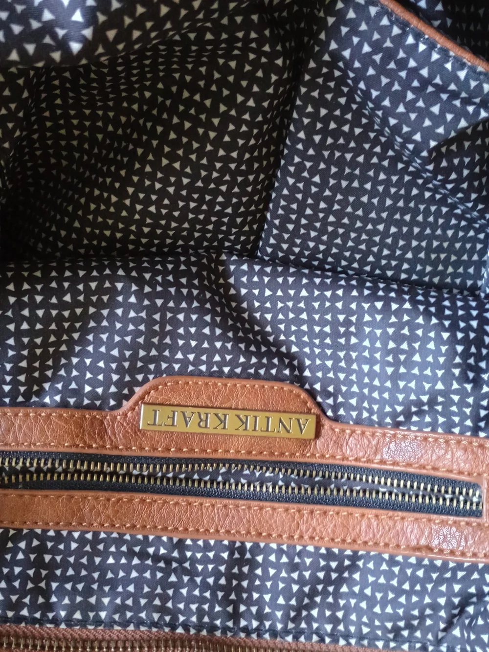 Antik Kraft Men's Brown Leather Tote with Patterned Lining